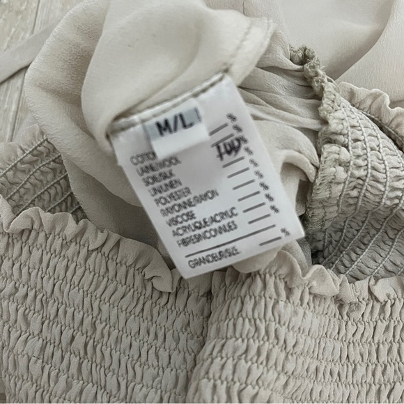 Stillwind’s Spirit Flowy Sleeves Smocked Waist size M/L - Picture 10 of 10